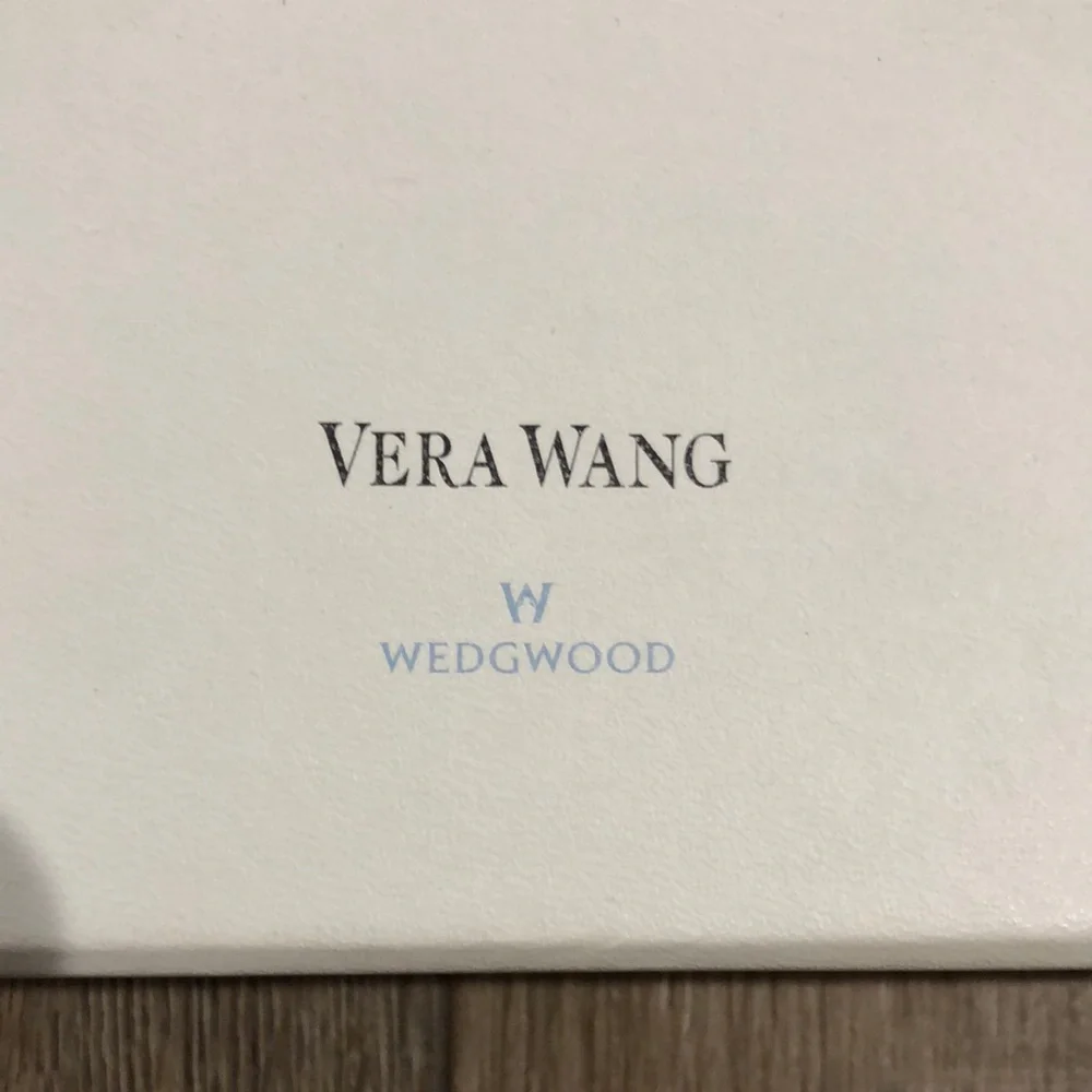 NWT / NIB - VERA WANG - WEDGWOOD silver plated picture frame from Bloomingdale’s - Picture 5 of 12